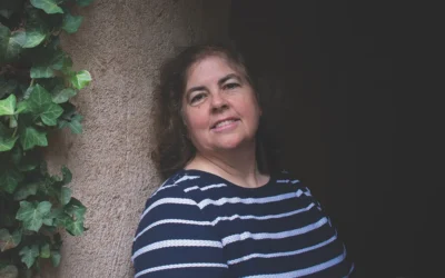 Sheryl C.D. Ickes Weaves Cozy Mysteries with a Trucker’s Heart and a Cake Decorator’s Precision